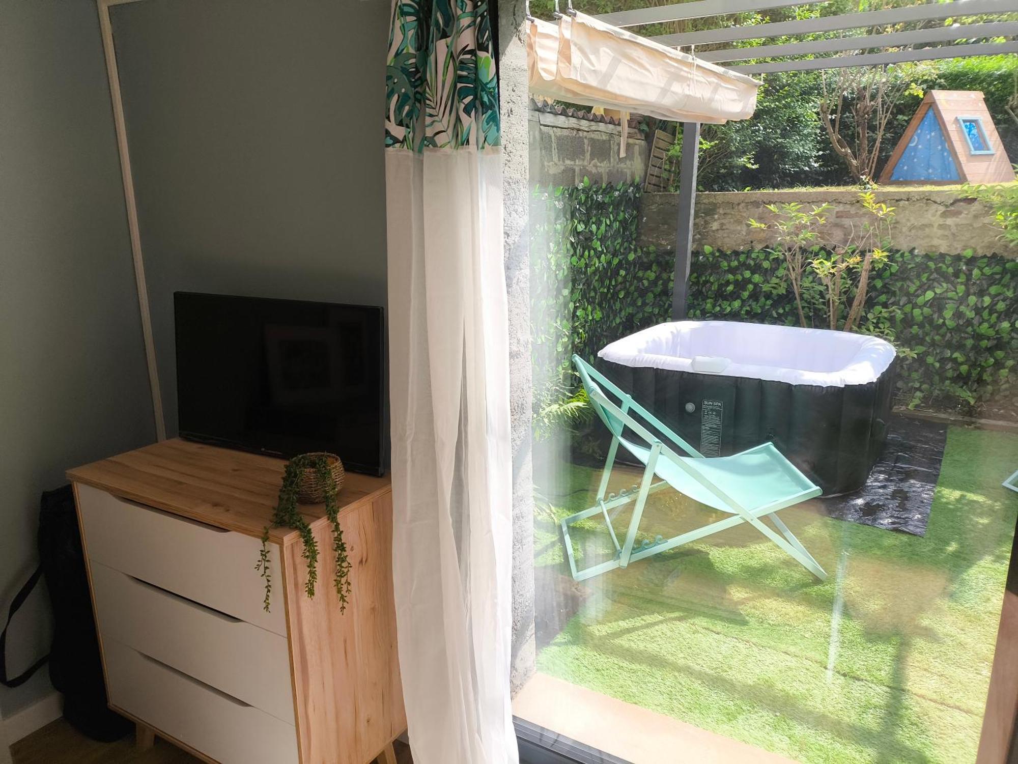 Cocon Avec Spa Dans Le Centre Boulogne-sur-Mer Luaran gambar